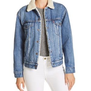 Levis Dad Trucker Sherpa denim jacket M NEW
